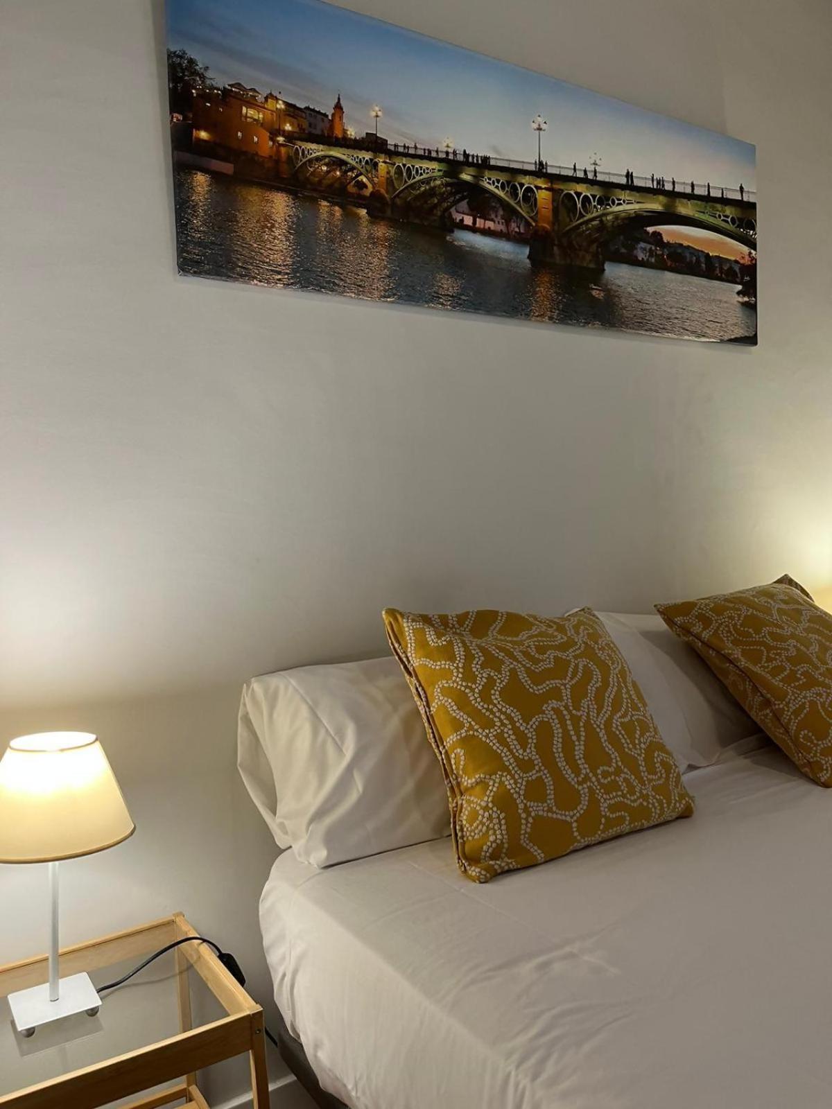 Arenal Suite Centro De Sevilla Екстериор снимка