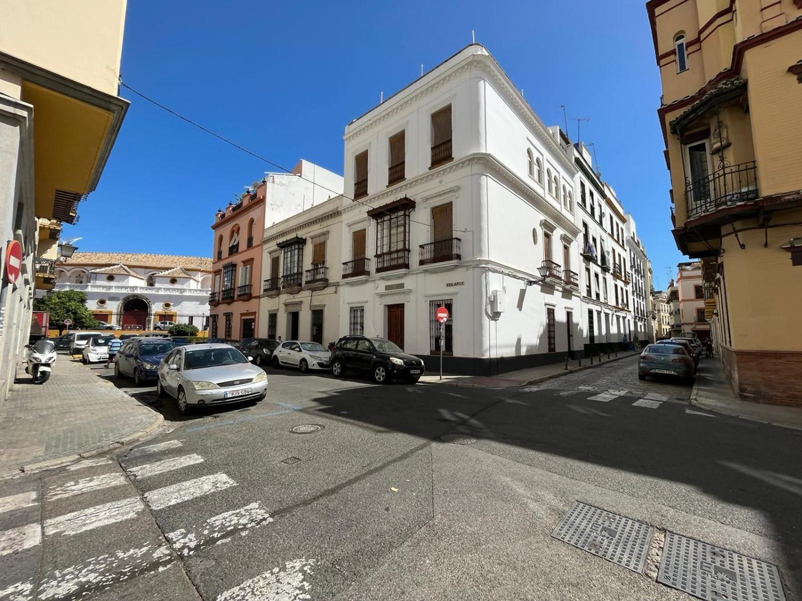 Arenal Suite Centro De Sevilla Екстериор снимка