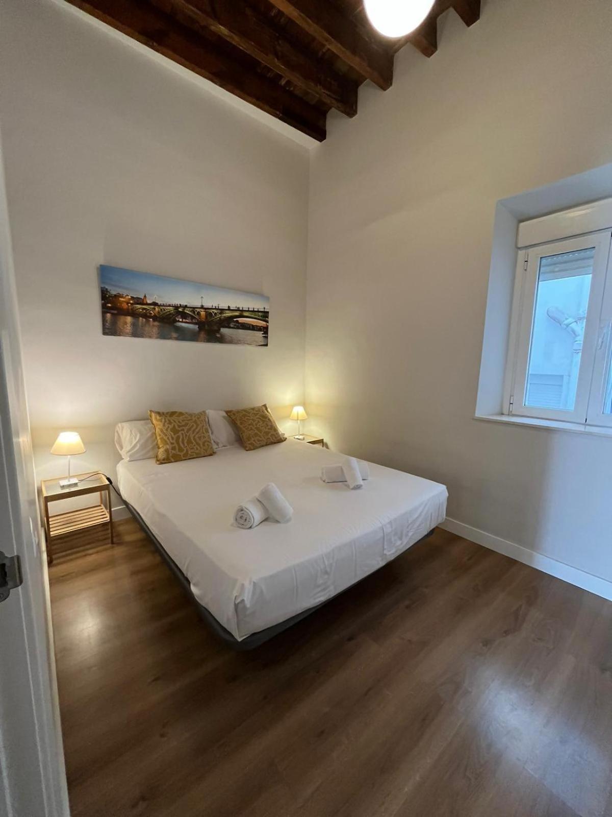 Arenal Suite Centro De Sevilla Екстериор снимка